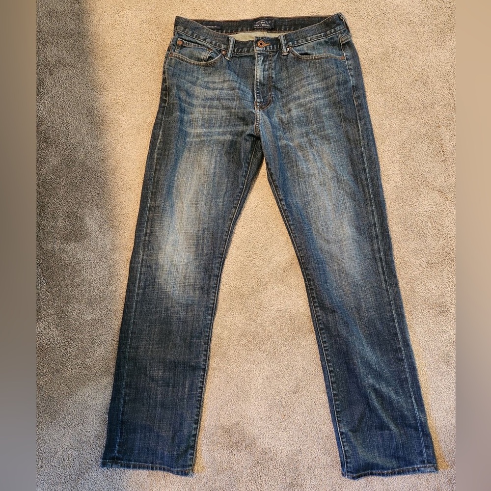 Men’s lucky brand jeans
